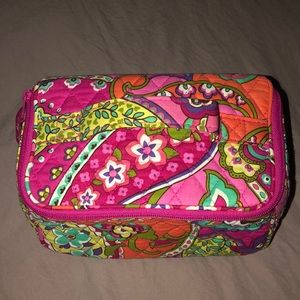 Vera bradley makeup case
